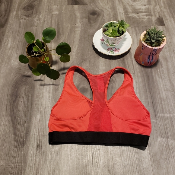 3FOR$60🥳 La SENZA Hot Pink Padded Sports Bra - Picture 2 of 3